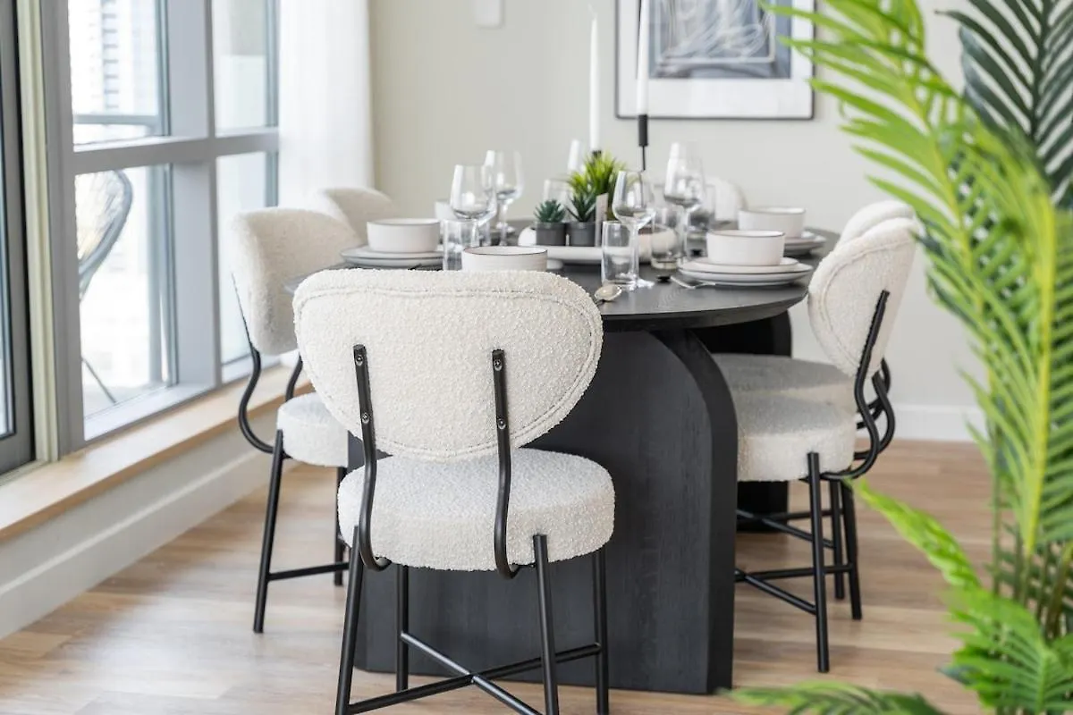 Luxury 7-Sleeper With Spectacular Views In Dubai Marina Apartment United Arab Emirates